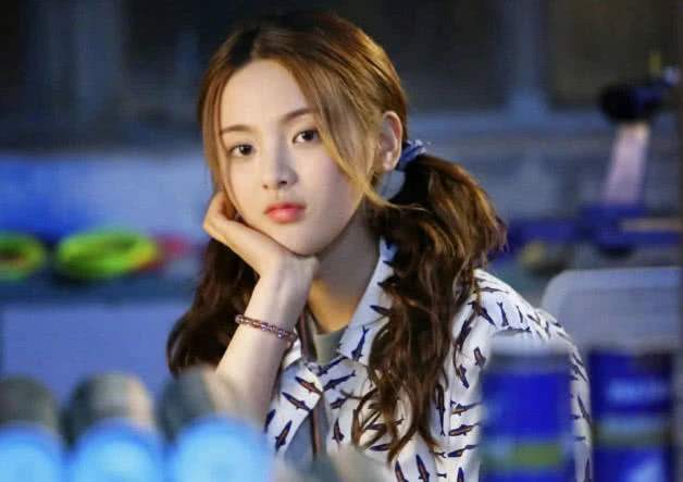 杨超越